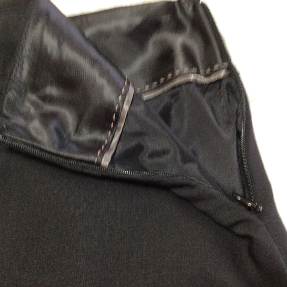 LUXE The Limited Black Wool Skirt 2 - Picture 5 of 9